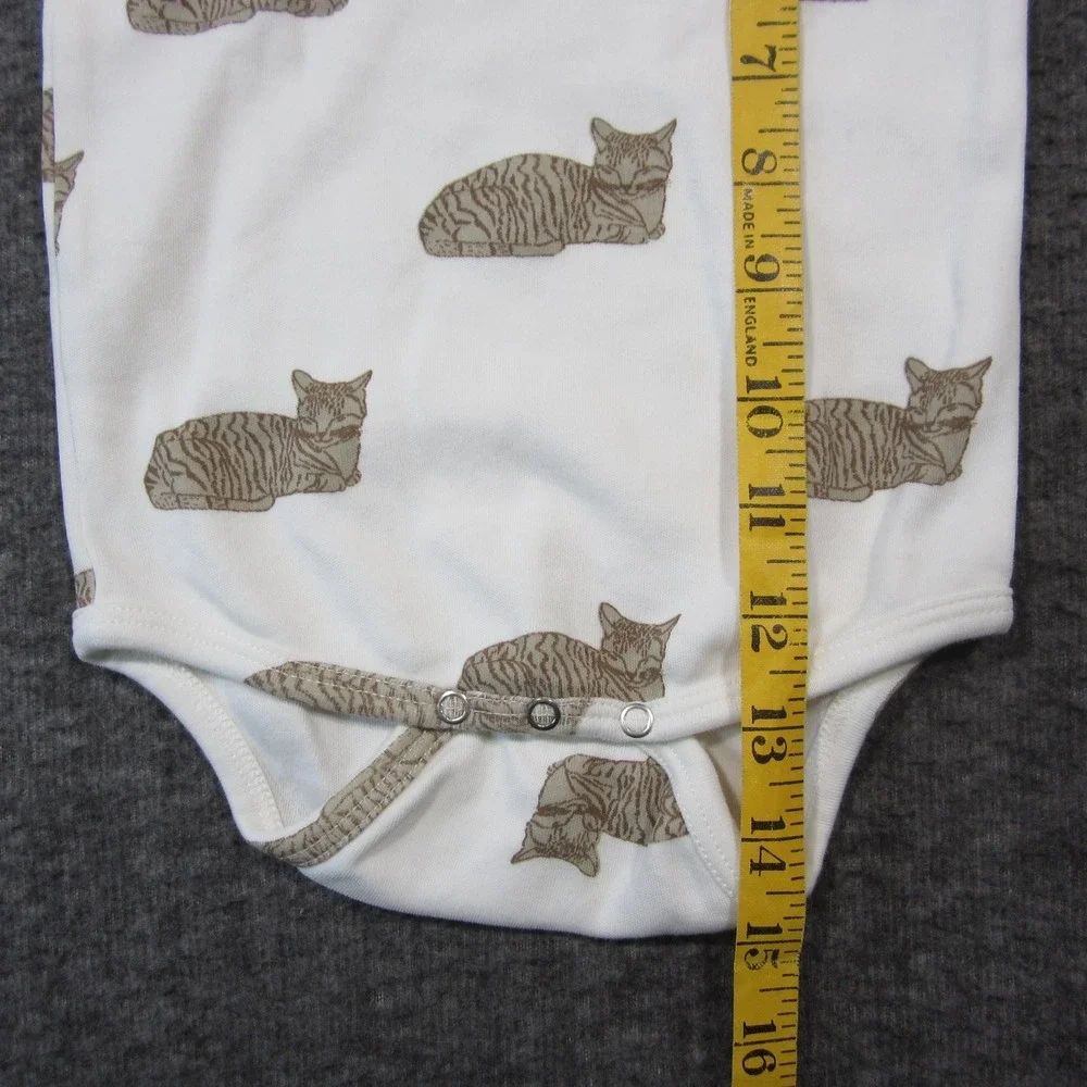 Kate Quinn Bodysuit Baby 6-12M White Brown Cats Snap Organic Cotton Cozy Cute